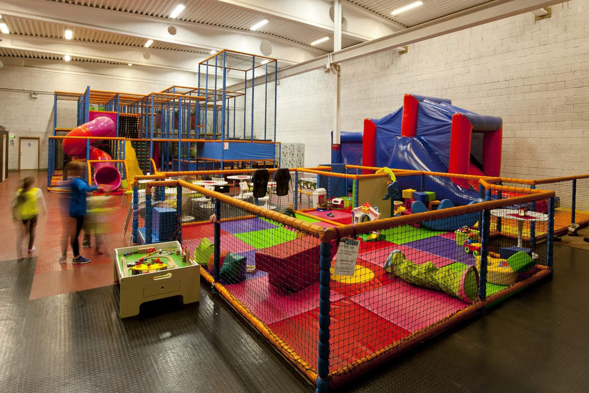 indoor-play-area-kids-fun