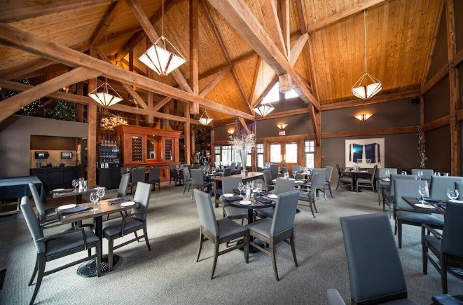 restaurant banff canada