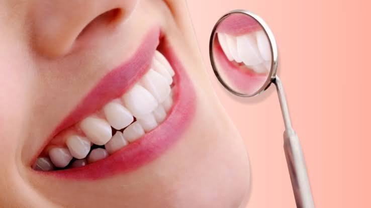 Cosmetic dentist in Palmdale